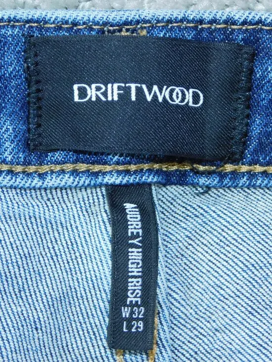 DRIFTWOOD Audrey High Rise Straight Leg Embroidered Jean | Floral | VGUC | 32 - Picture 9 of 11